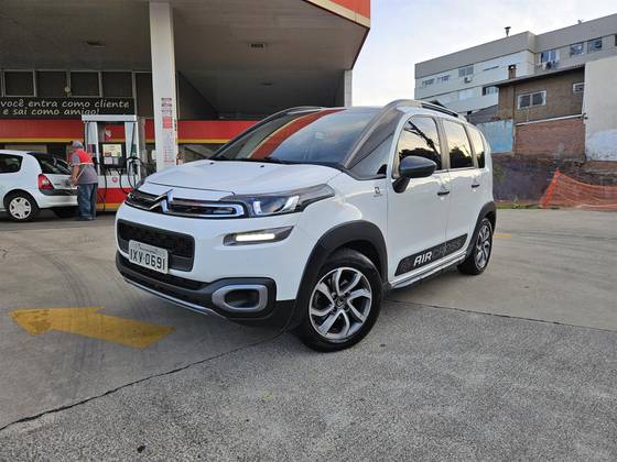 CITROËN AIRCROSS 1.5 SALOMON 8V FLEX 4P MANUAL